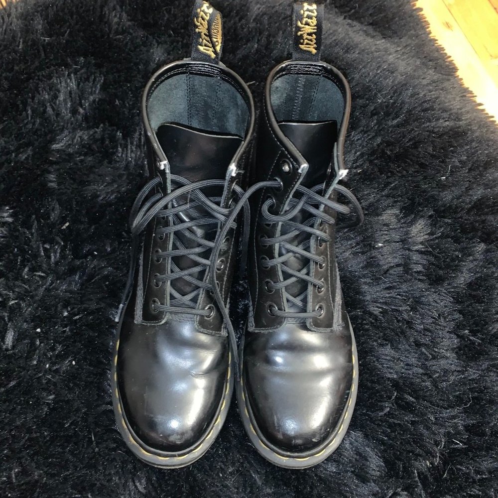 Dr. Martens 1460 boots
